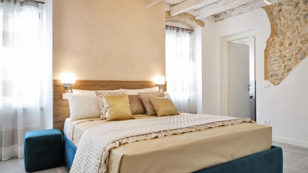 Apartmán Dimora Di Charme Peschiera Del Garda Exteriér fotografie