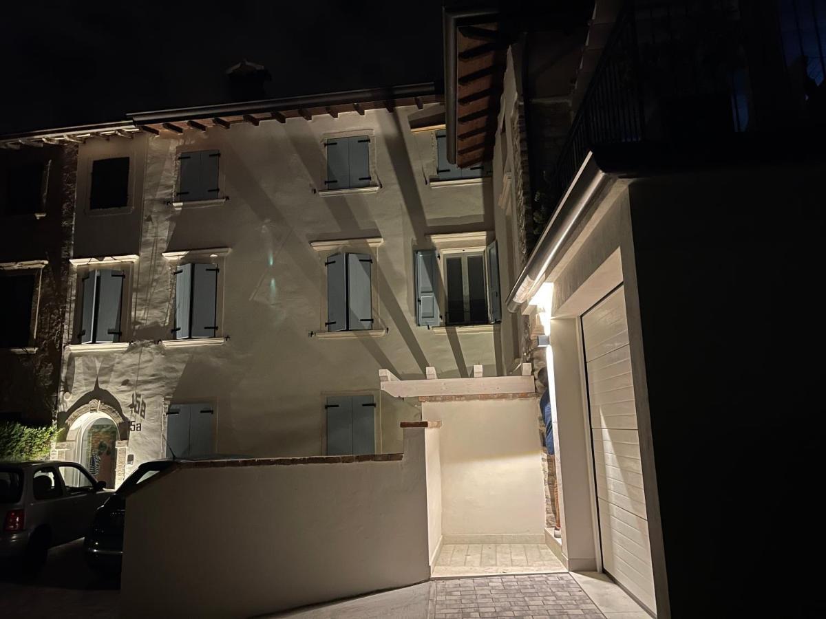 Apartmán Dimora Di Charme Peschiera Del Garda Exteriér fotografie