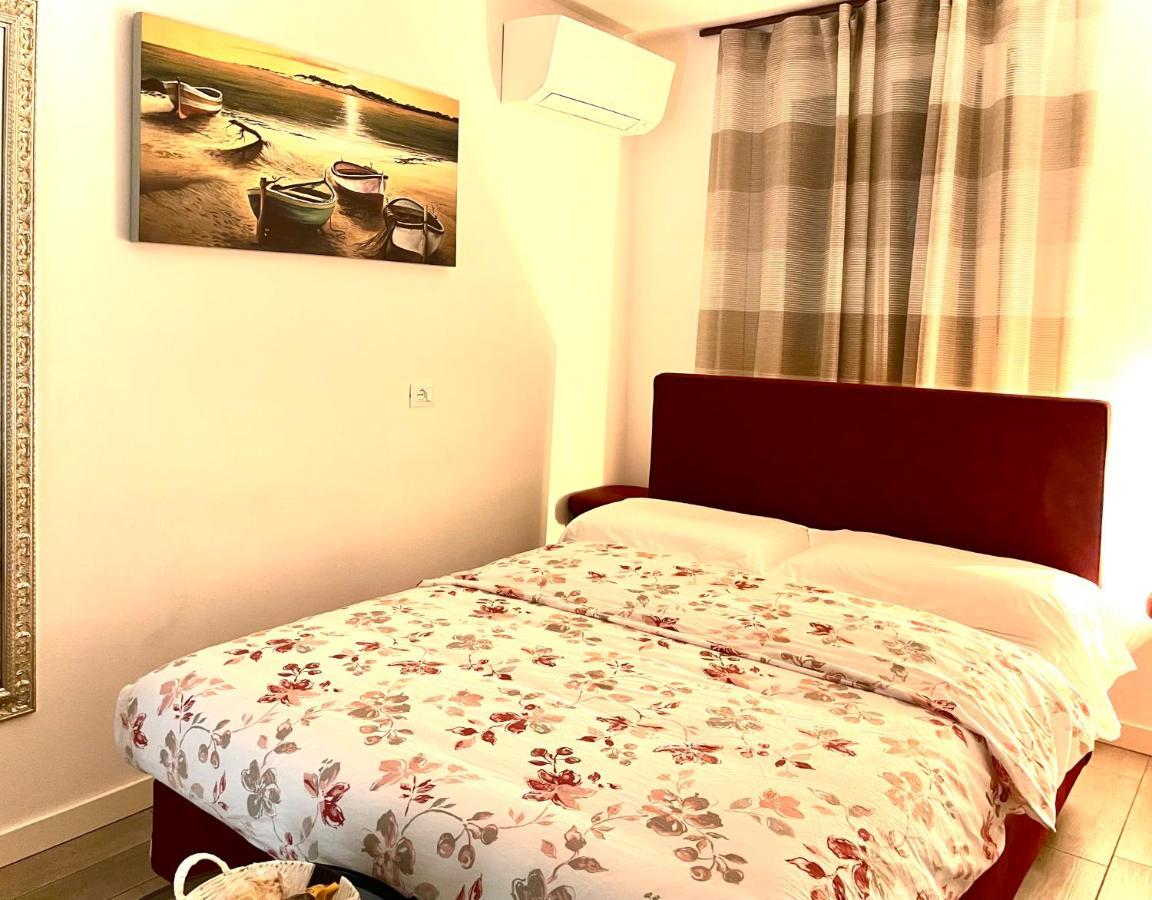 Apartmán Dimora Di Charme Peschiera Del Garda Exteriér fotografie