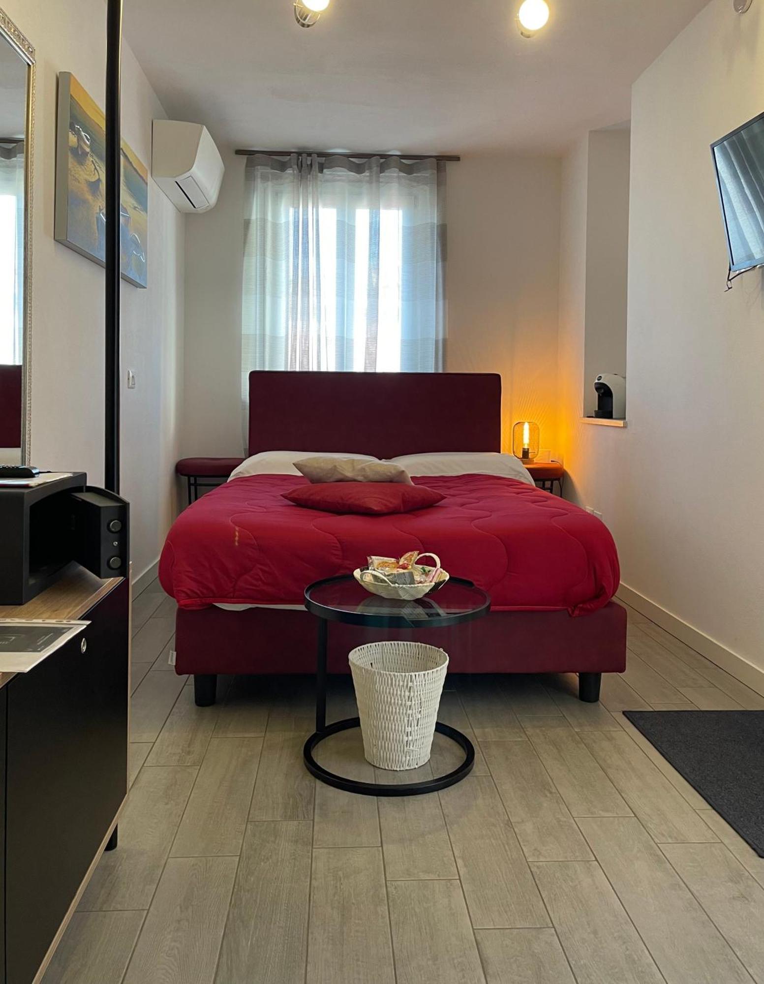 Apartmán Dimora Di Charme Peschiera Del Garda Exteriér fotografie